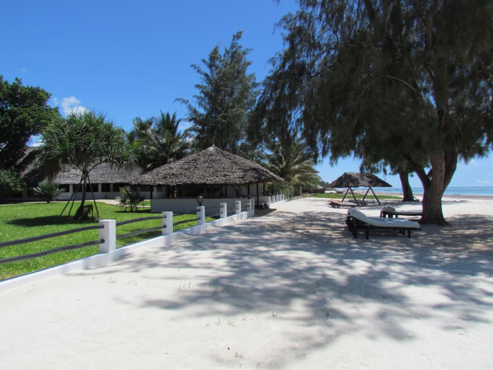 Genial ! Hotel Karibuni Rafiki Beach Resort