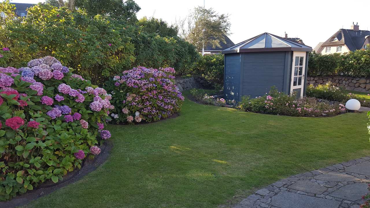 Gartenanlage Ferienwohnung Christa Appartment 2 EG-rechts