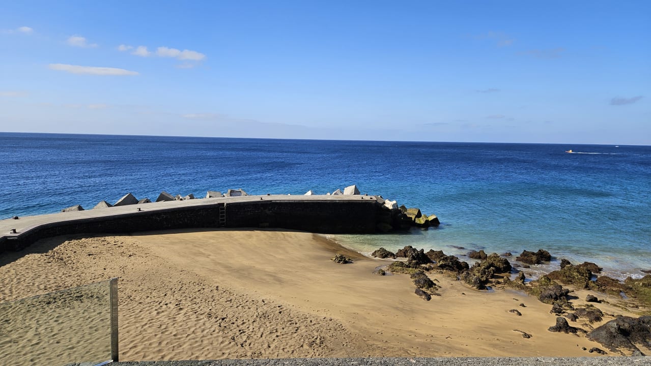 Strand Hotel Fariones
