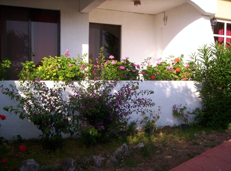 Erdgeschoß Apartment Hotel Karavos