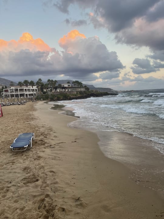 Strand Kernos Beach Hotel & Bungalows