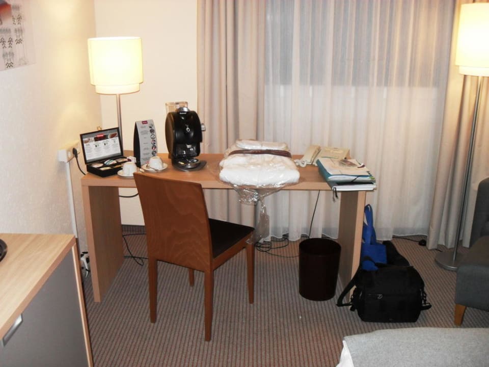 Schreibtisch Fürther Hotel Mercure Nürnberg West