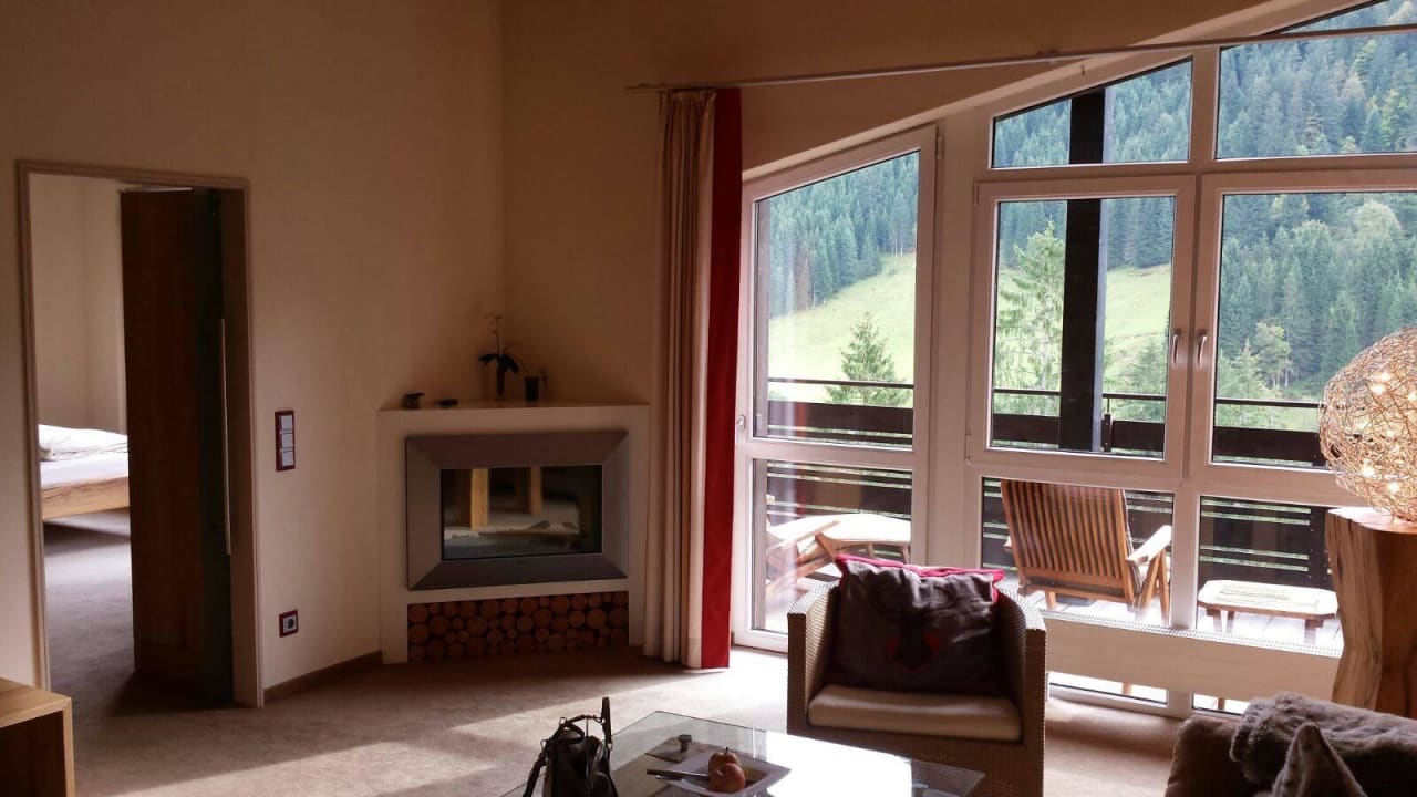 Wohnzimmer Wellness-Suite Verwöhn- und Wellnesshotel Walserhof