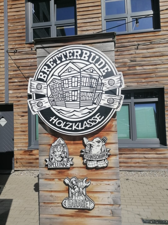 Außenansicht Bretterbude Heiligenhafen