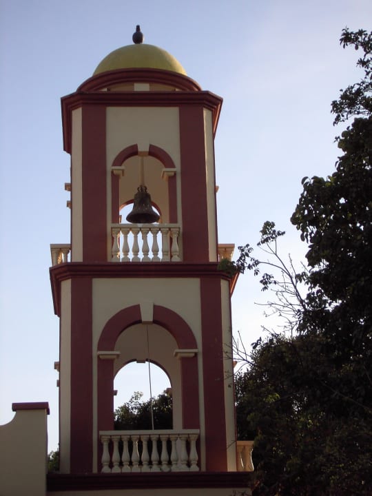 Glockenturm Hotel Riu Tequila