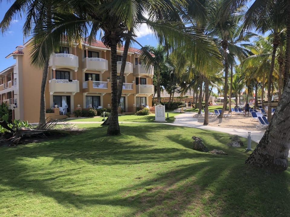 Gartenanlage Hotel Viva Dominicus Palace by Wyndham-All Inclusive Resort