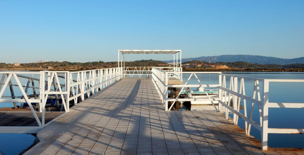 Bootssteg Água Hotels Riverside