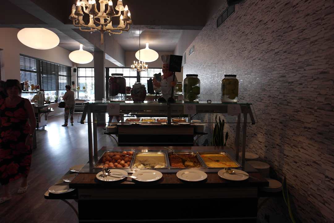 Abendbüffet by Trensator Grandhotel Varna