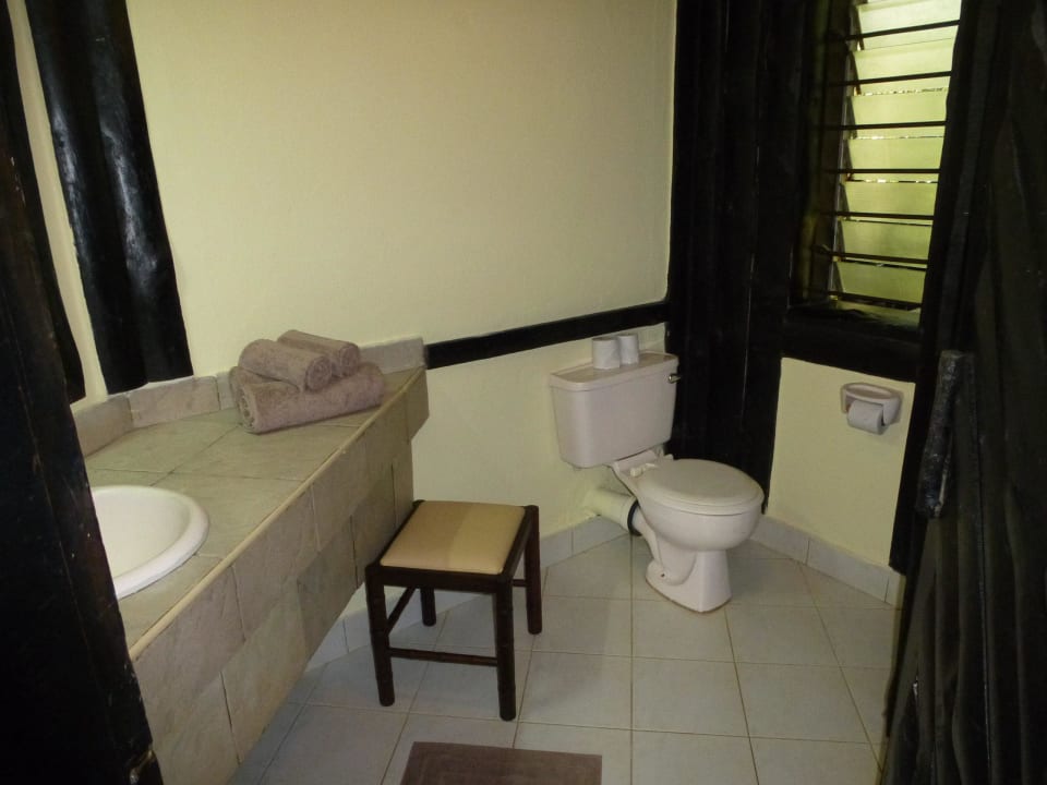Neue WCs in der Lodge Shimba Hills Lodge