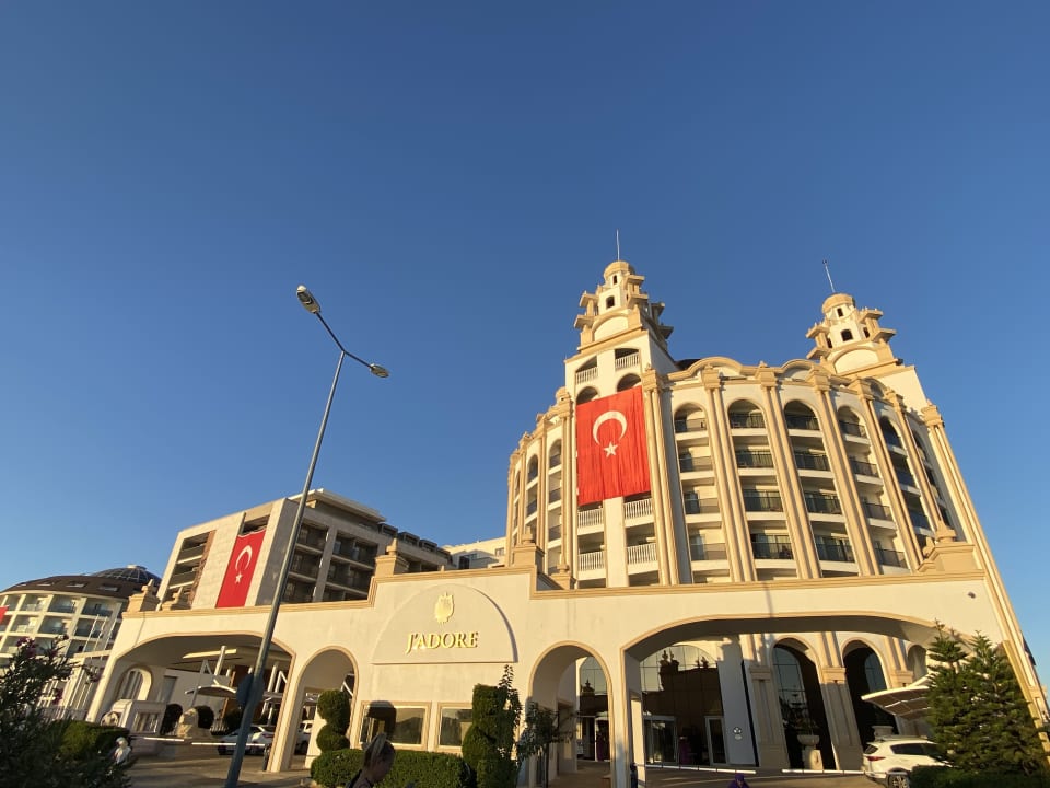 Außenansicht J'adore Deluxe Hotel & Spa