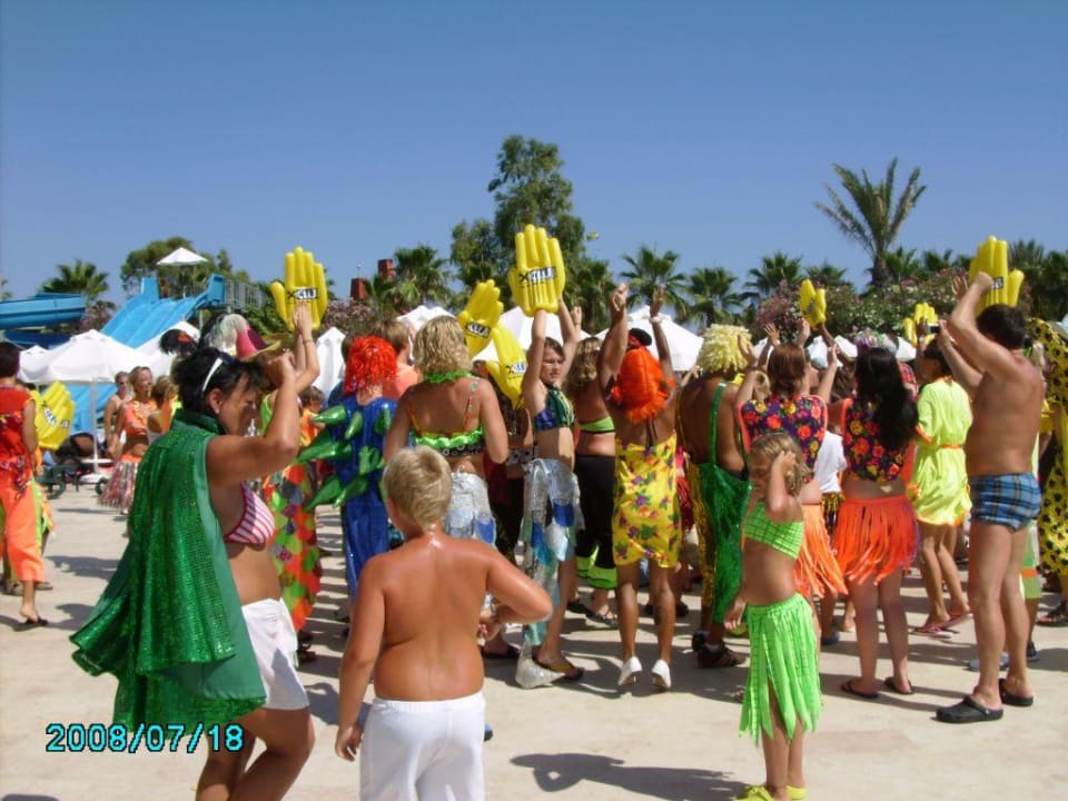 Karneval Green Max Hotel