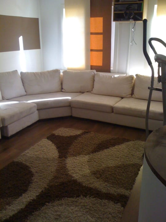 Wohnzimmer Ferienwohnung Goldenes Kreuz