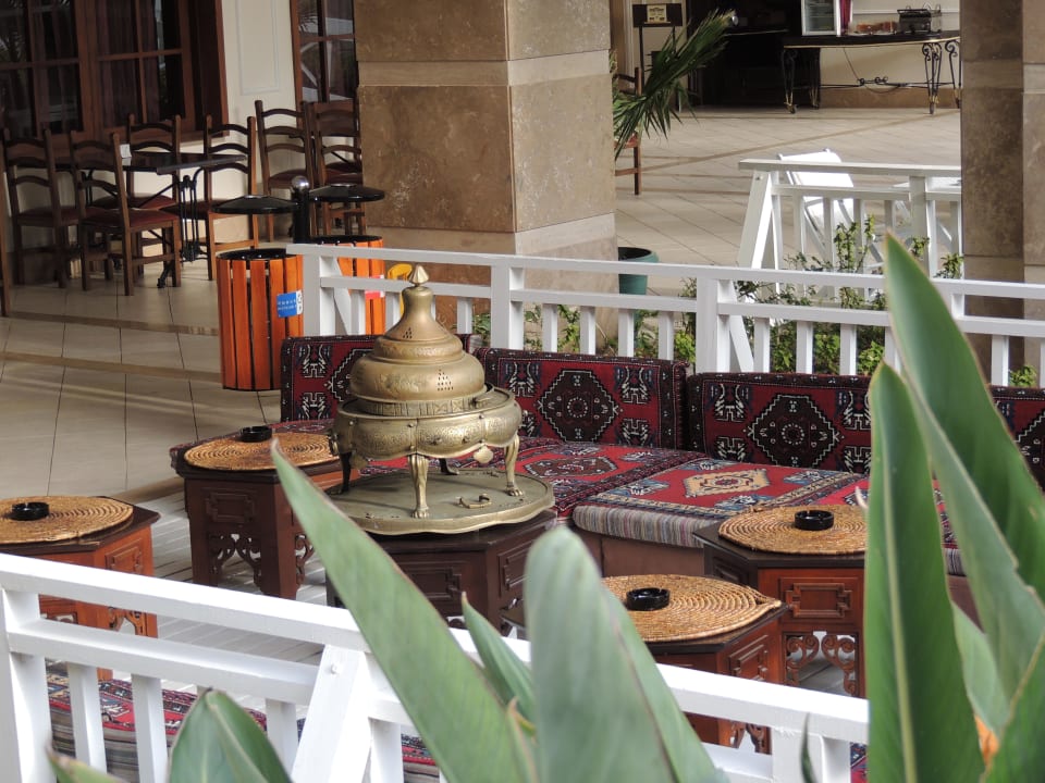 Eines der Spezi-Restaurants, auch mit Wasserpfeife Hotel Delphin Diva
