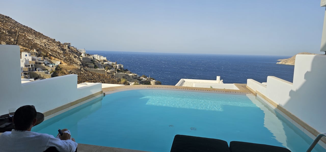 Zimmer Myconian Villa Collection