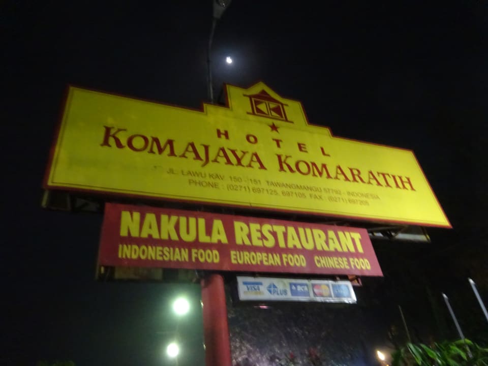 Außenansicht Komajaya Komaratih Hotel