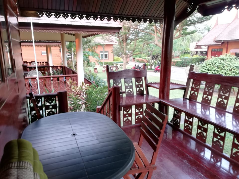 Zimmer Pongsin Resort