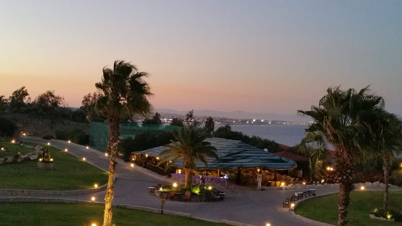 Gartenanlage Hotel Kalithea Horizon Royal