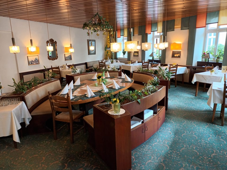 Gastro Hotel Burg Bollendorf