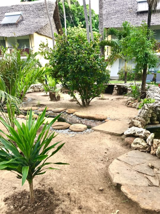 Gartenanlage Bahari Beach Hotel