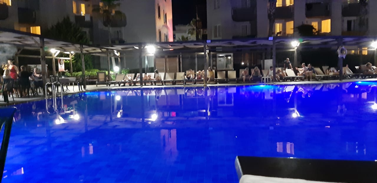 Pool Hotel Orfeus Park