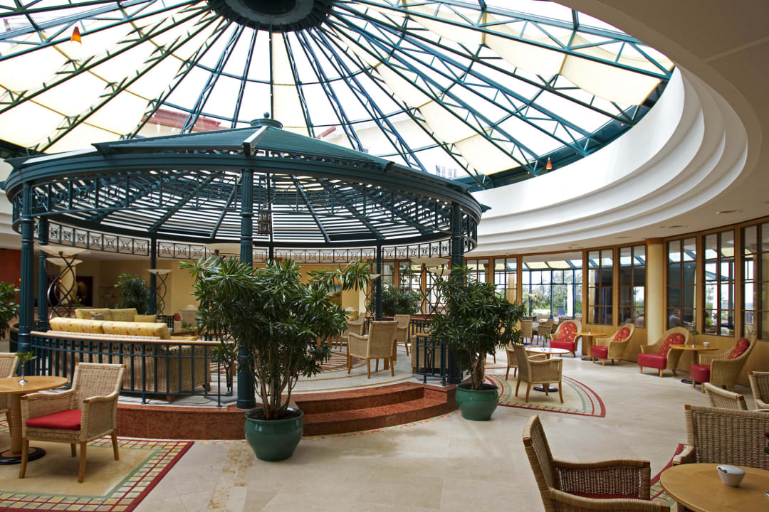 Eingangsbereich A-ROSA Ostseehotel Kühlungsborn