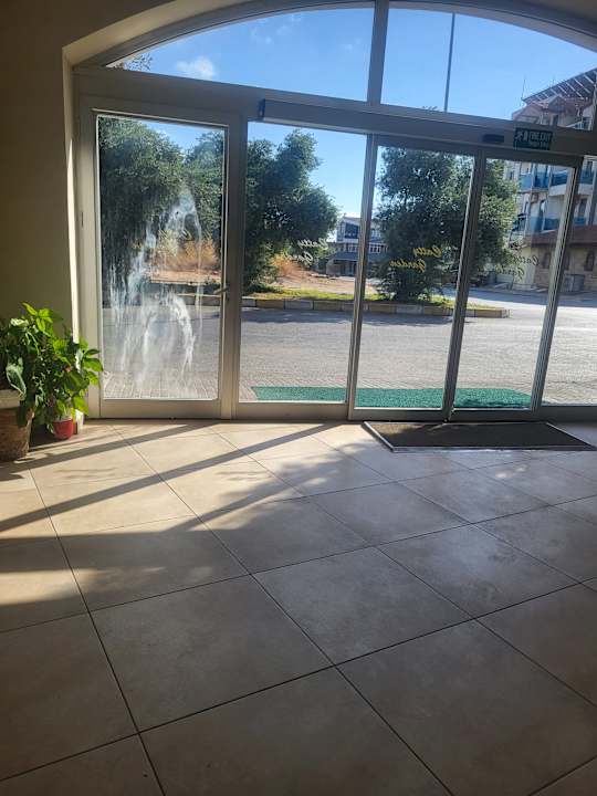 Lobby Hotel Catty Cats Garden