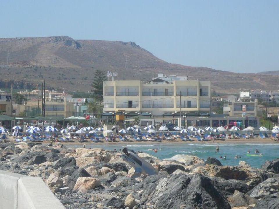 Widok na hotel Astir Beach