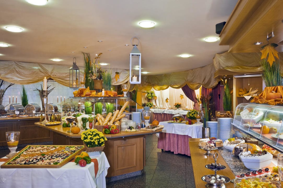 Frühstücks-, Lunch- und Selbstbedienungsbereich Strandhotel Seehof