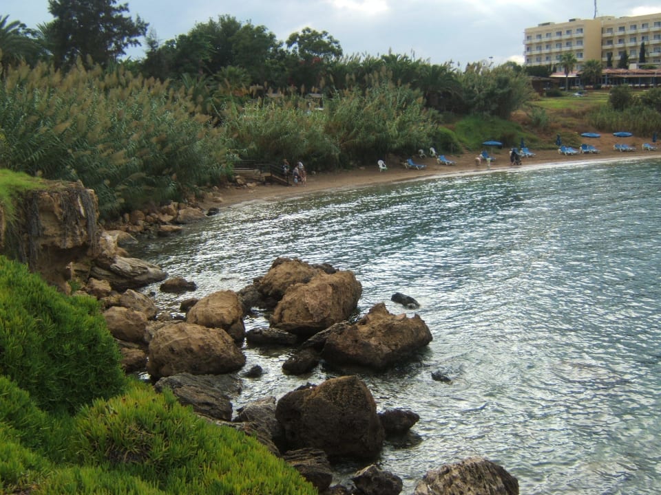 Die Bucht Crystal Springs Beach Hotel