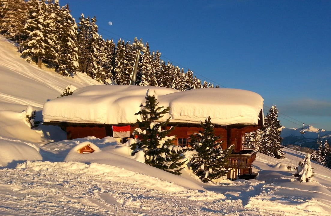 Skihütte seitlich Hütte Kristemoarhütte