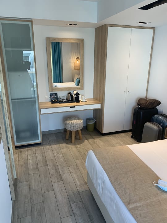 Zimmer Paralos Lifestyle Beach