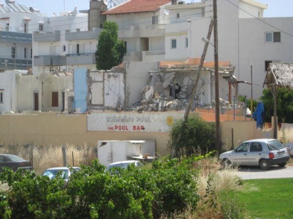 Poolbar 1d Hersonissos Palace