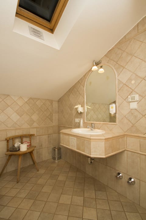 Zimmer Nr. 15 Gasthof Walther von der Vogelweide