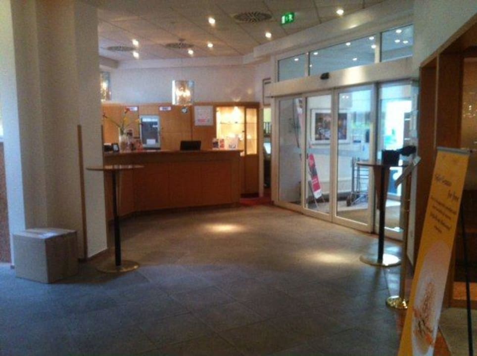 Rezeption Hotel Mercure Hannover City