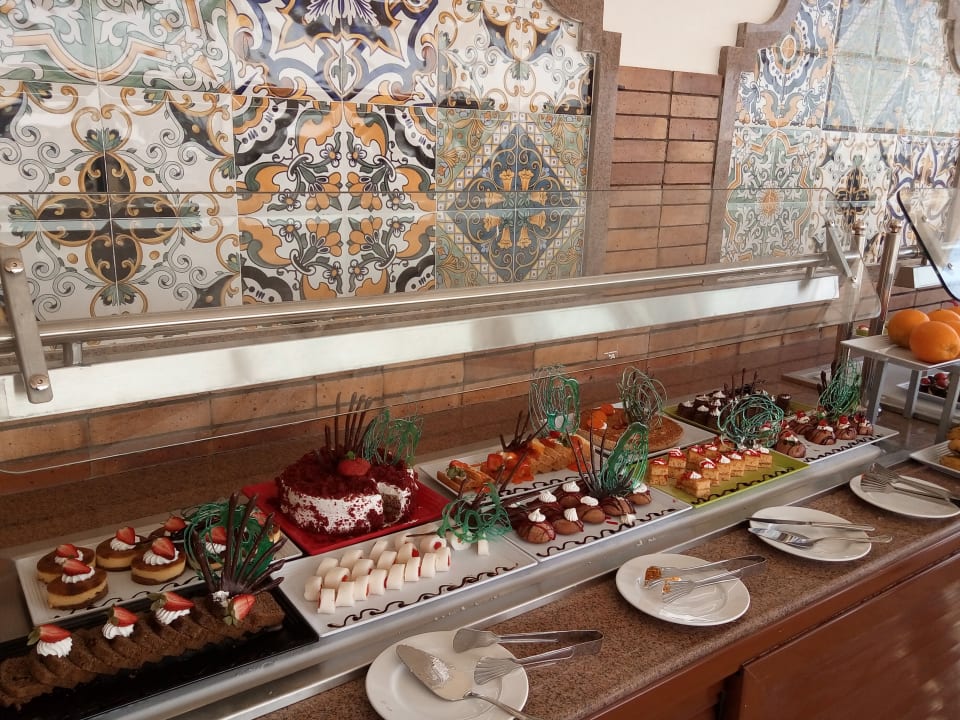 Gastro Pharaoh Azur Resort