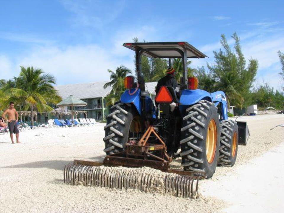 großer Stranbereich Viva Fortuna Beach by Wyndham - All Inclusive Resort