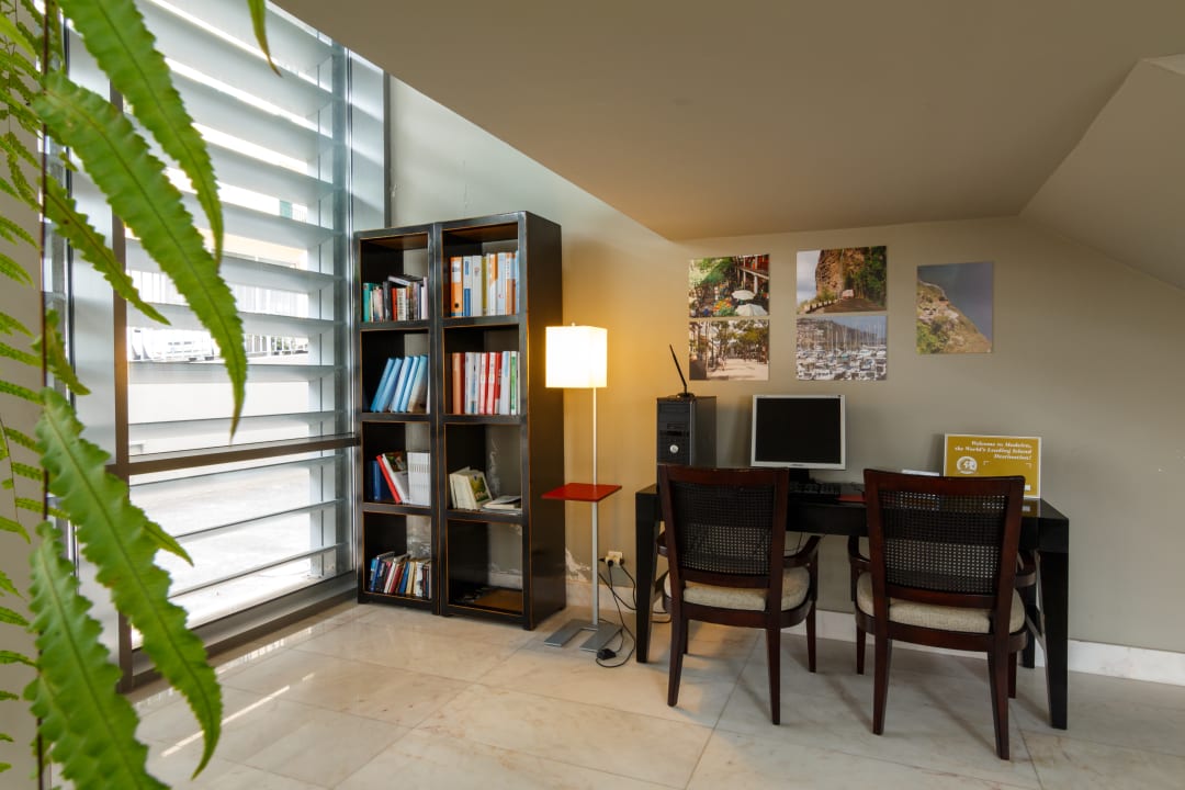 Lobby Hotel Golden Residence