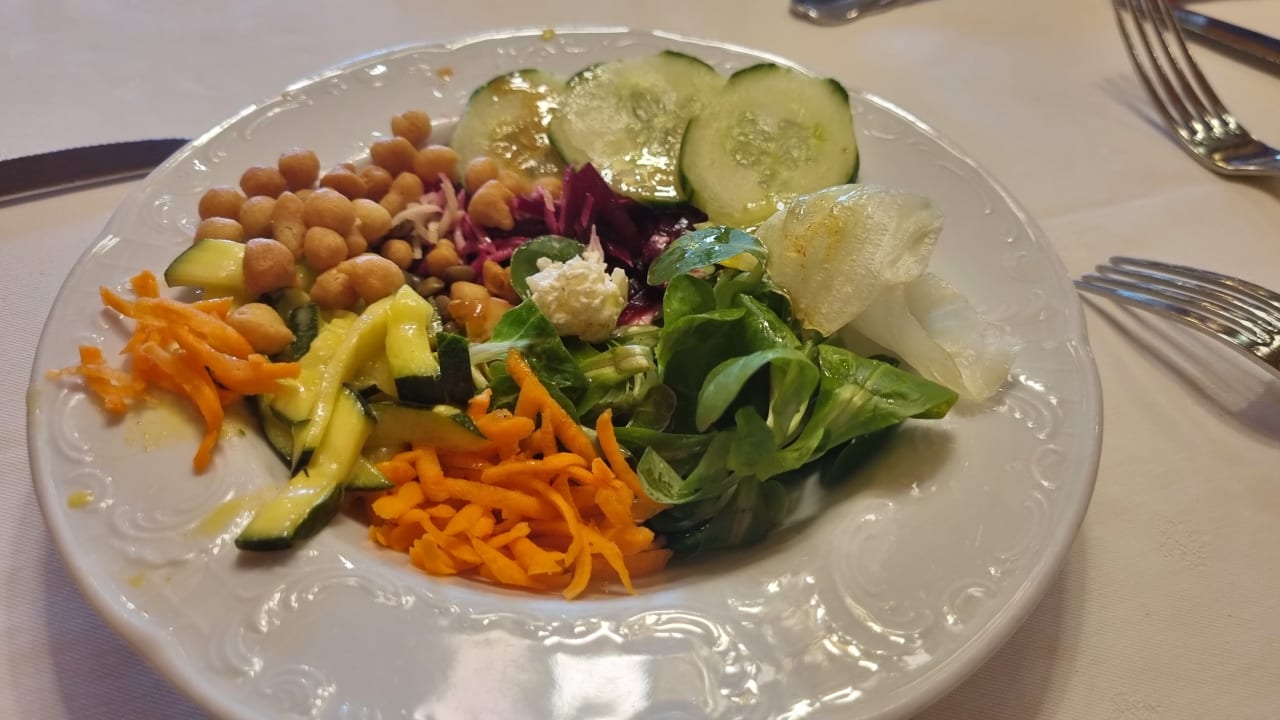 Gastro Hotel-Gasthof Goldenes Lamm