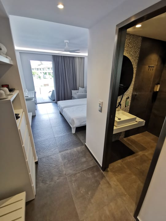 Zimmer Vissalo by Acharavi Beach