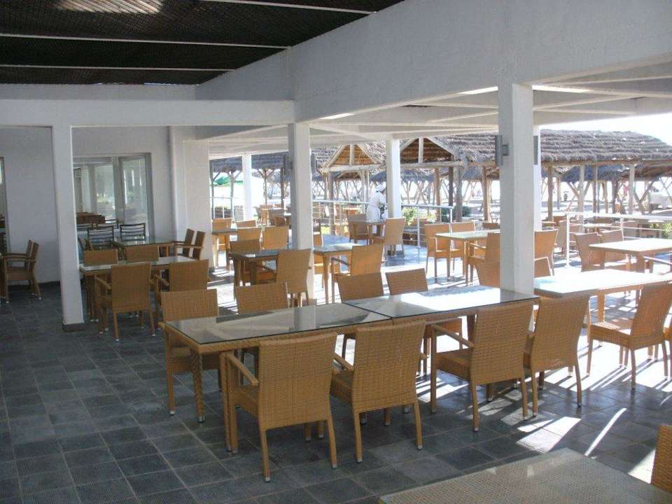 Strandrestaurant The Orangers Beach Resort and Bungalows