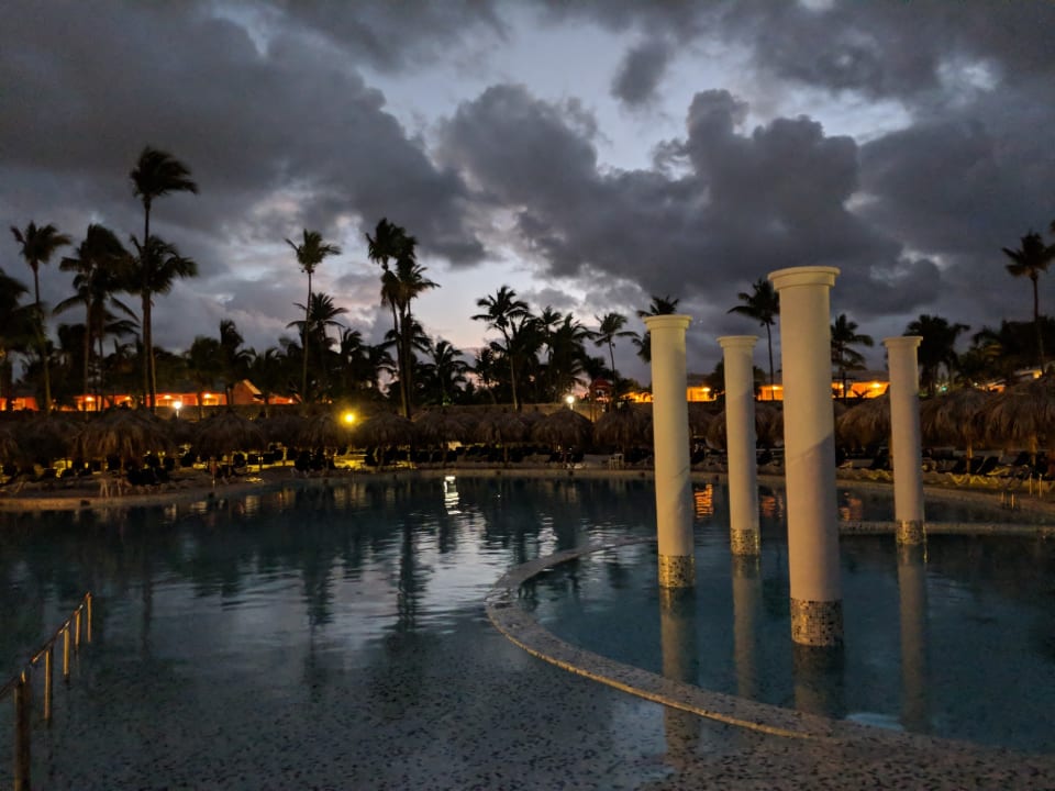 Pool Grand Palladium Select Bávaro Resort & Spa