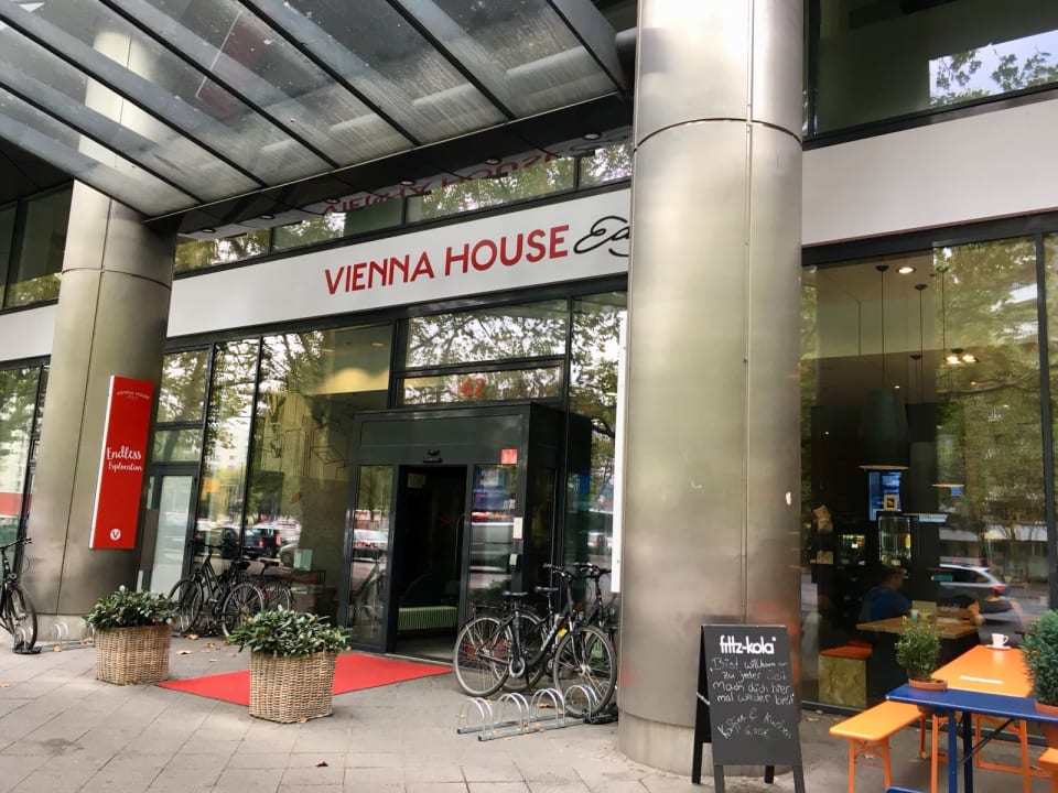 Außenansicht Vienna House Easy Berlin