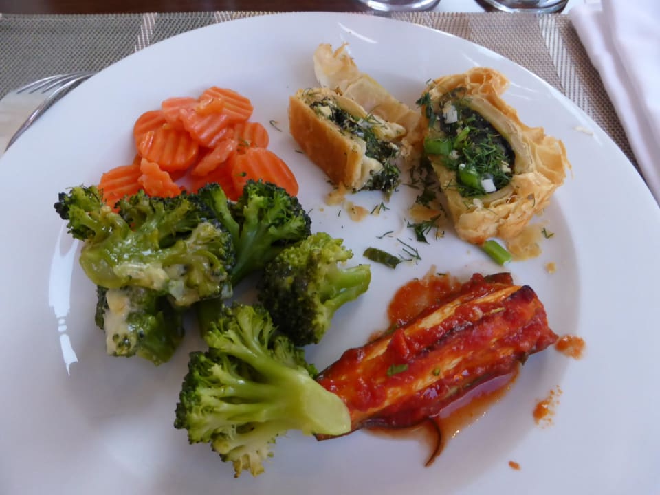 Genügend vegetetarsiche Gericht zur Auswahl Cactus Royal