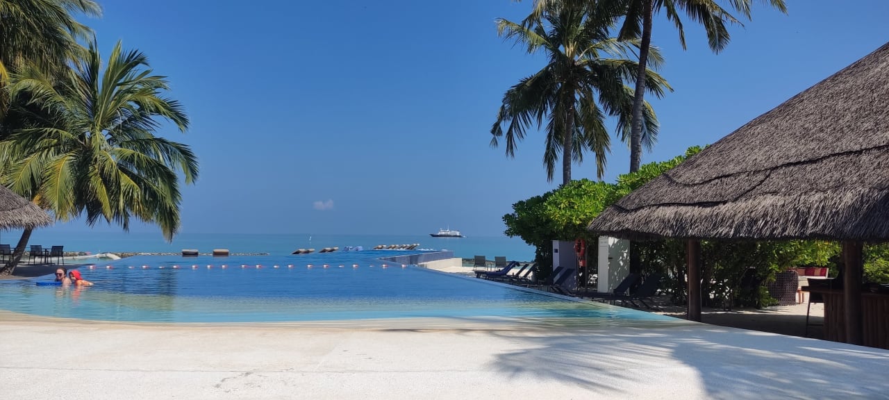Pool Kuramathi Maldives