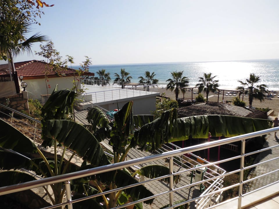 Blick vom Restaurant Adora Calma Beach Hotel