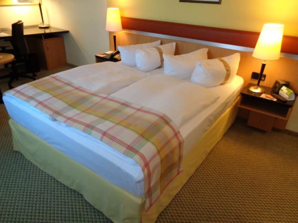 Zimmer Holiday Inn Berlin Airport - Conference Centre