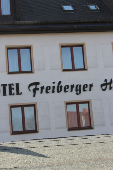 Außenansicht Erzgebirgshotel Freiberger Höhe