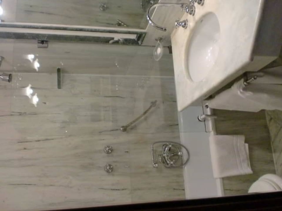 Badezimmer Hotel Mecenate Palace