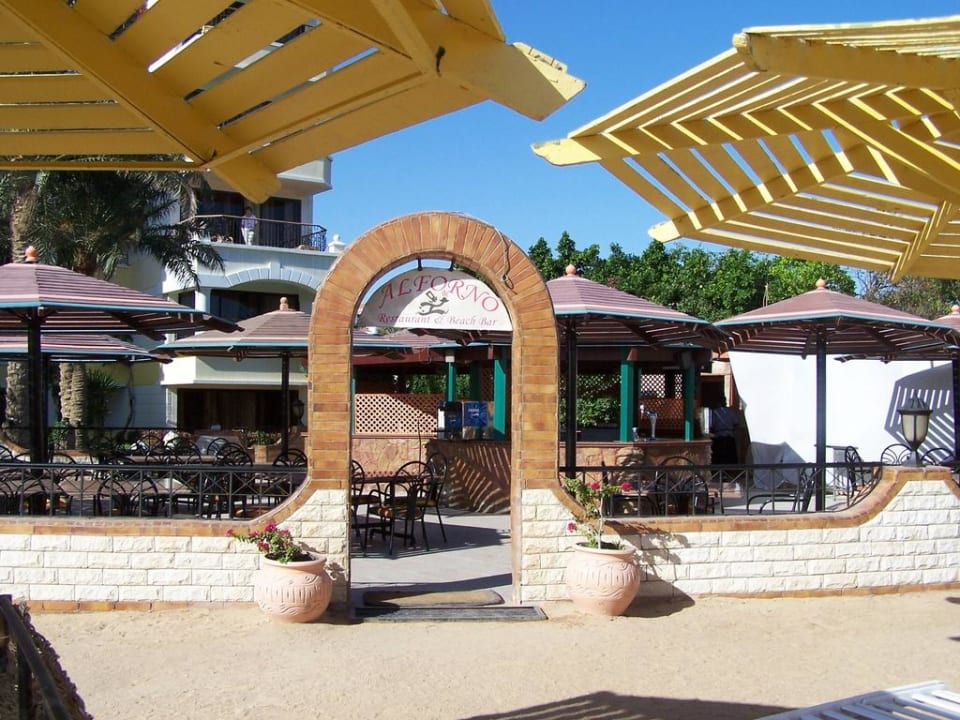 Plážový bar SUNRISE Holidays Resort (Adults Only)