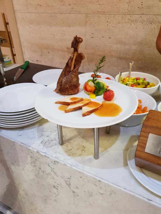 Gastro Acanthus Cennet Barut Collection